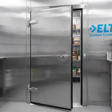 Food Service & Restaurants