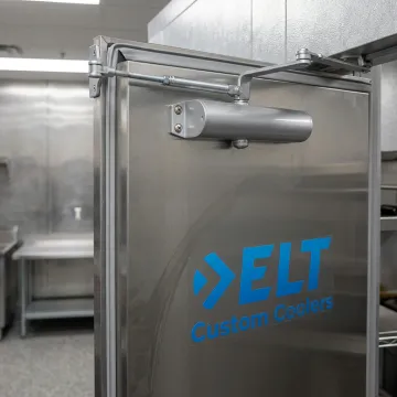 Food Service & Restaurants