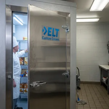 Food Service & Restaurants