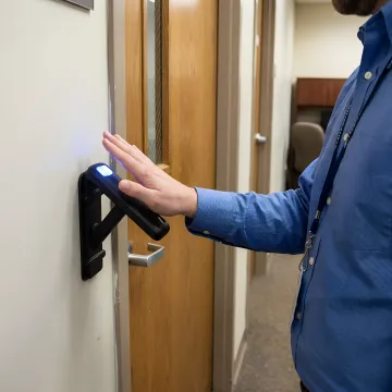 Palm Vein Recognition Smart Lock — User Manual