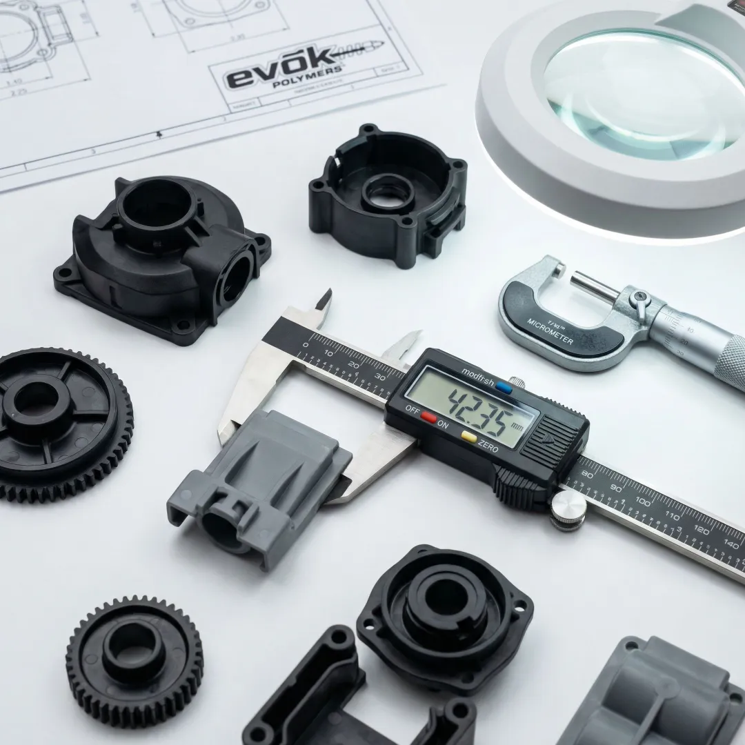 Precision injection molded plastic components with quality inspection tools