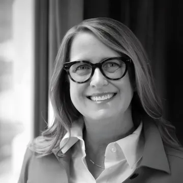 Portrait of Teri Evans, Leadership Facilitator at EVP Leadership