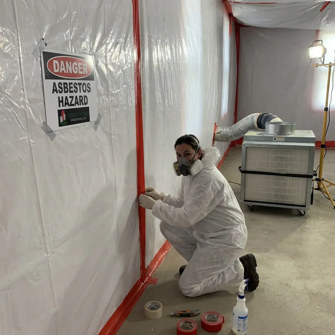 Hazardous material containment setup