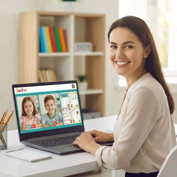 Qualified FunFox teacher conducting a small-group online tutoring session for primary school students