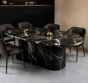 Hospitality & Commercial Spaces