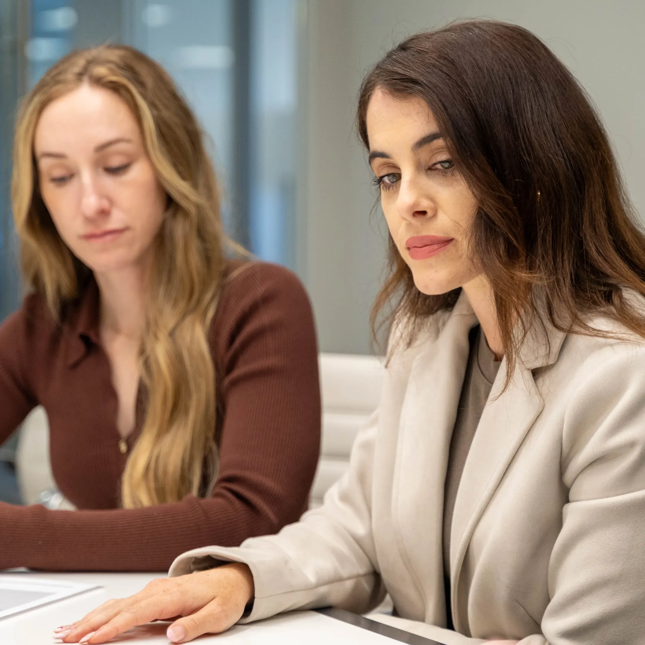 Advisor developing an integrated stakeholder communications plan