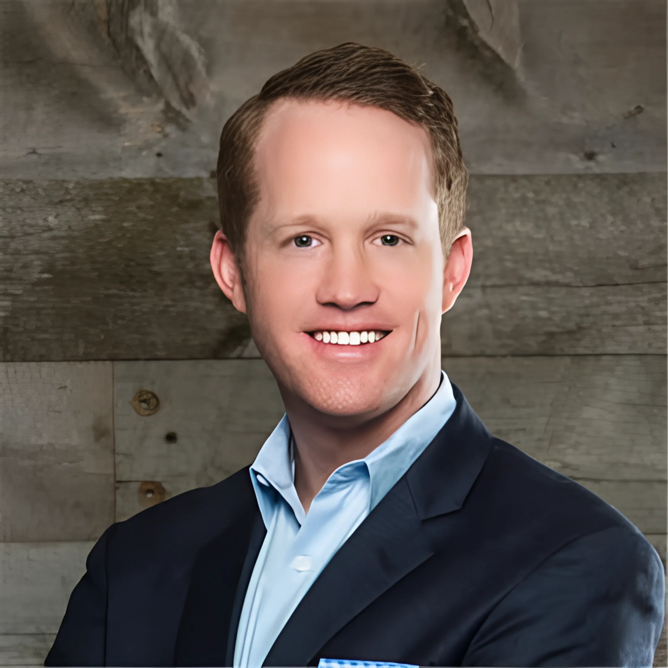 Portrait of Tom Colton, Financial Communications Advisor