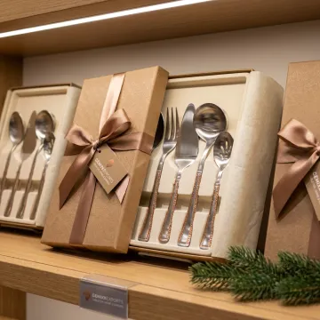 Retail Gifting Programs