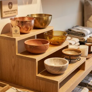 Retail & Home Décor Brands