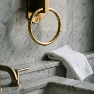 Hospitality & Hotels