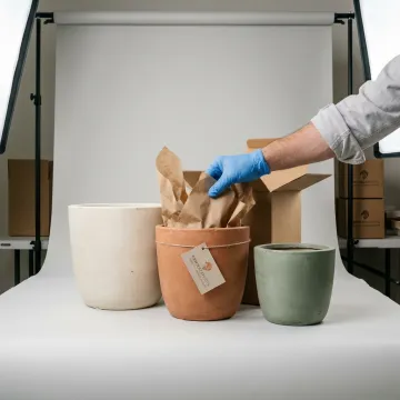 E-commerce & Home Goods Brands