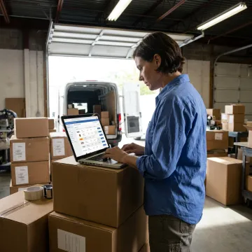 Shipping Cost Calculator to Compare Rates