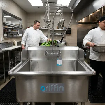 Commercial Kitchens & Restaurants
