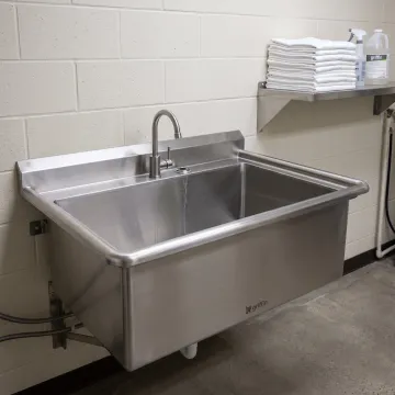 Laundry & Janitorial Facilities