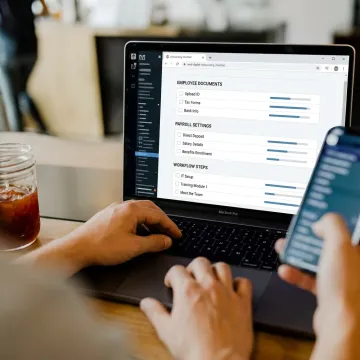 HR consultant setting up onboarding process