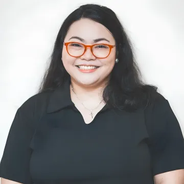 Portrait of Rhea Yamson, Marketing and Admin Coordinator at Growth Marketing Werks