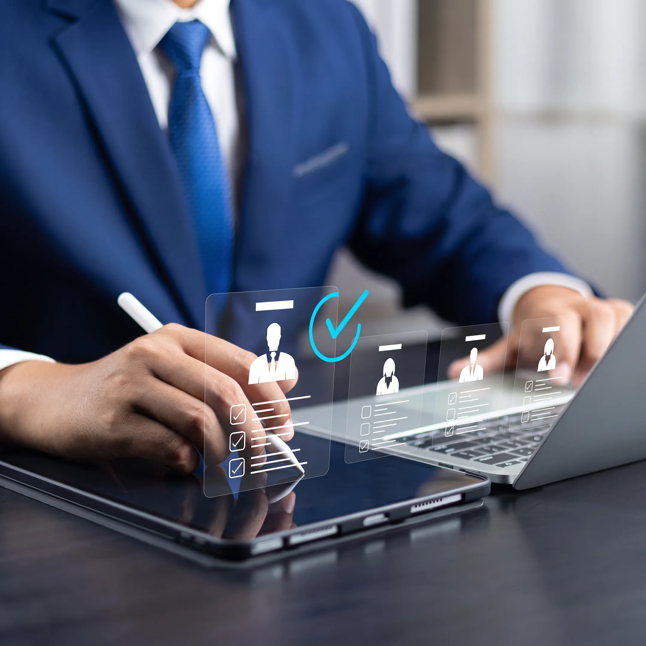 Growth consultants mapping a startup’s U.S. marketing strategy
