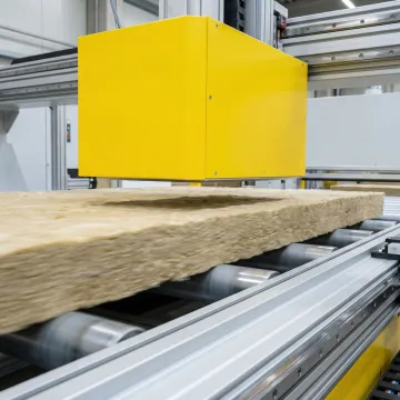 Contactless M-Ray density measurement sensor system analyzing insulation board