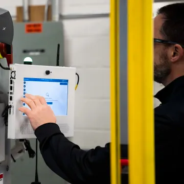 Secure Remote Access Solutions for Industrial Machines