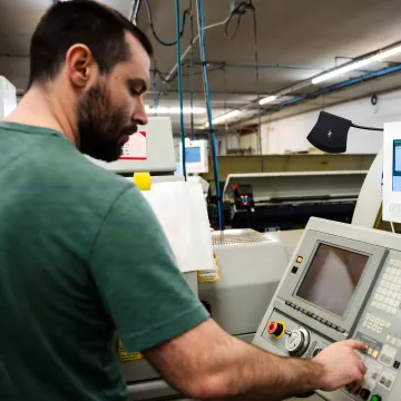 CNC Program Management & Revision Control Software