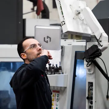 Best Smart Factory Software for Industry 4.0 Manufacturing