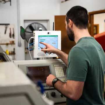 Best CNC Control Software for CNC Machining in 2026