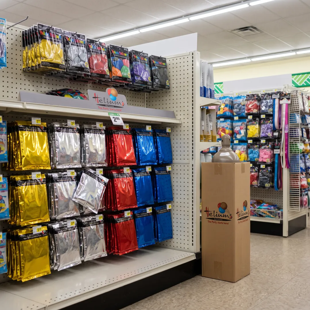 Dollar & Discount Stores