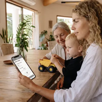 Working parent receiving family care support