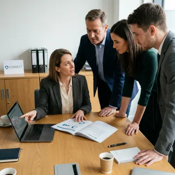 HR professional meeting with business leaders