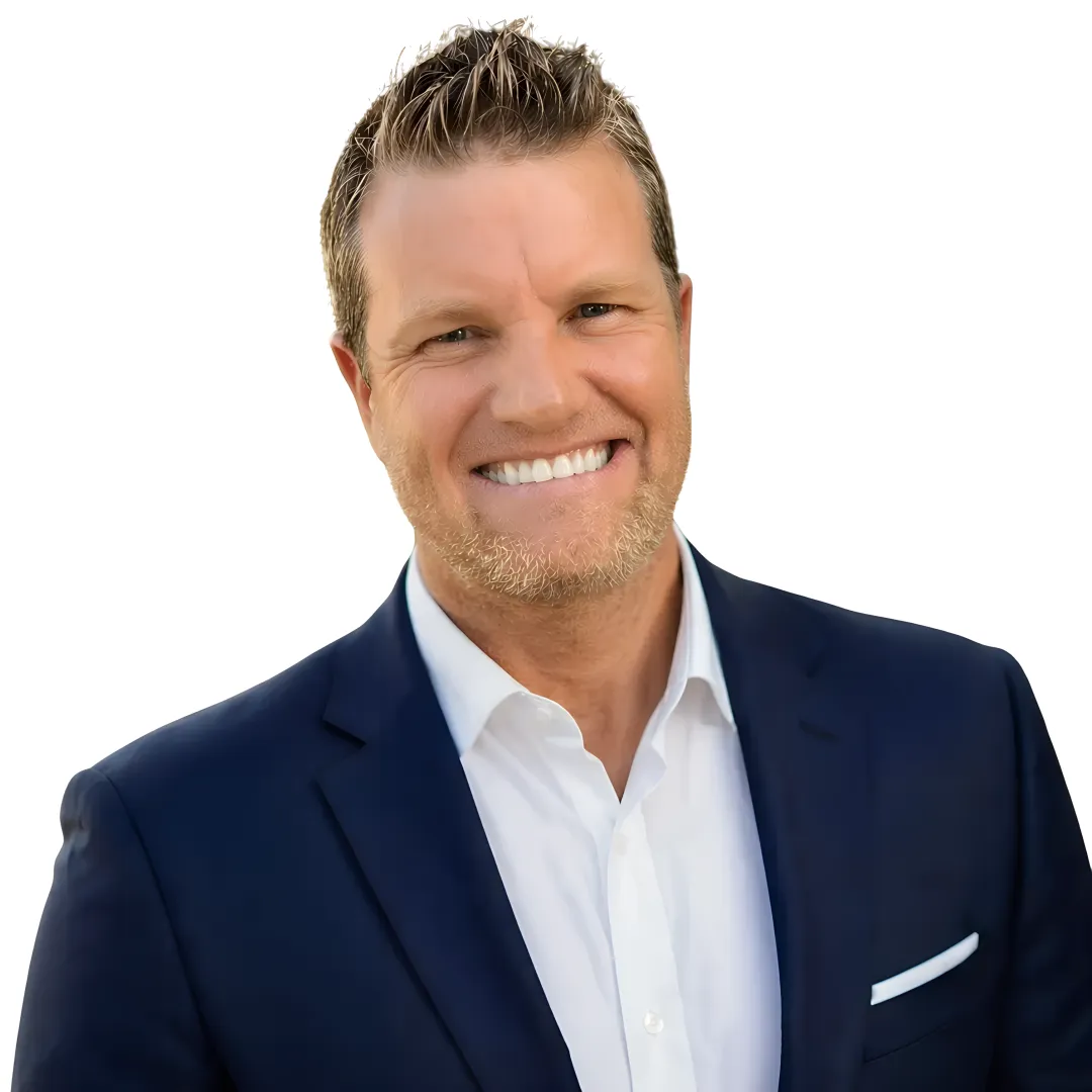 Tom Rich, Global Vice President of Revenue at HubEngage