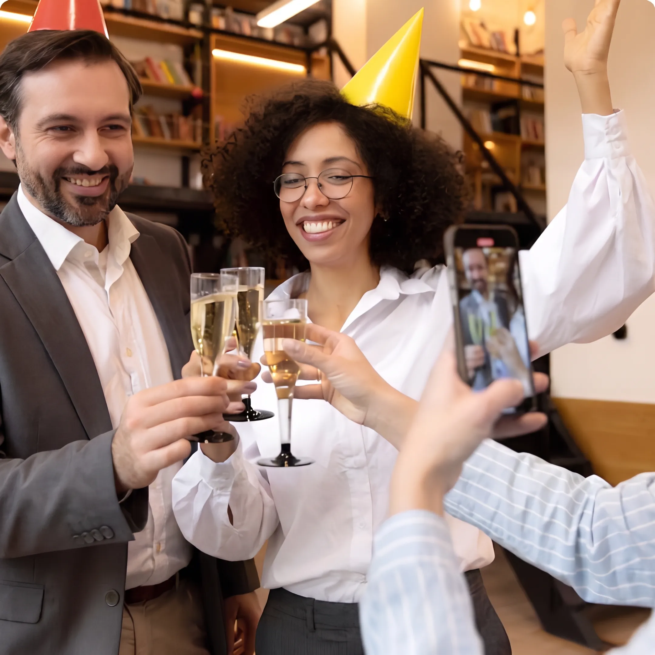 Frontline and office employees engaging with a connected employee experience platform