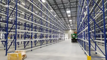 Logistics & Fulfillment