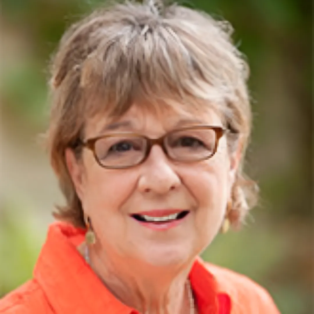 Portrait of Alice Cochran, Expert Facilitator and Trainer at IdeaGuides