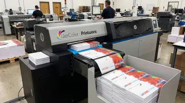 iJetColor HP PageWide press producing full-color envelopes at high speed