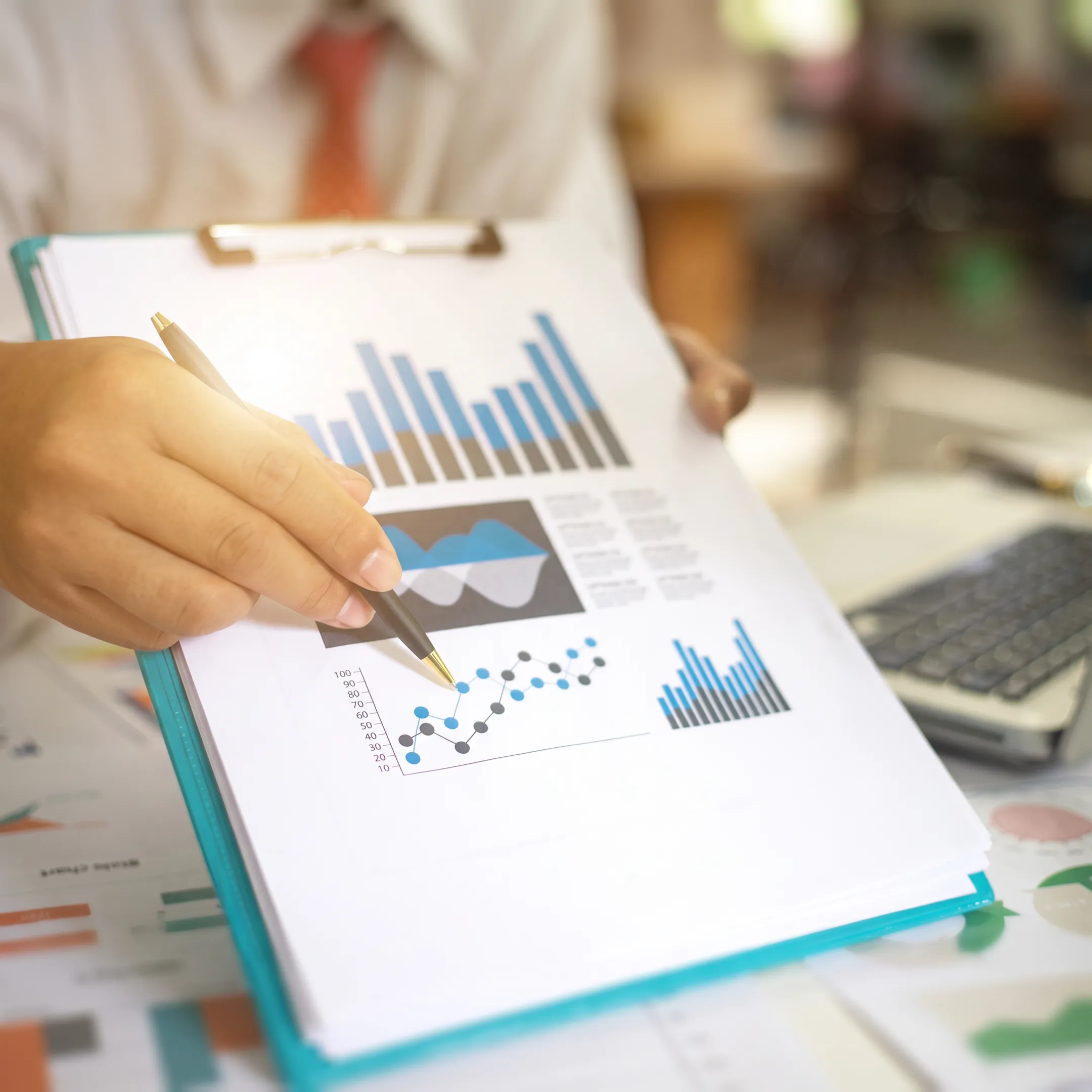 Financial professional presenting accounting insights during a virtual meeting