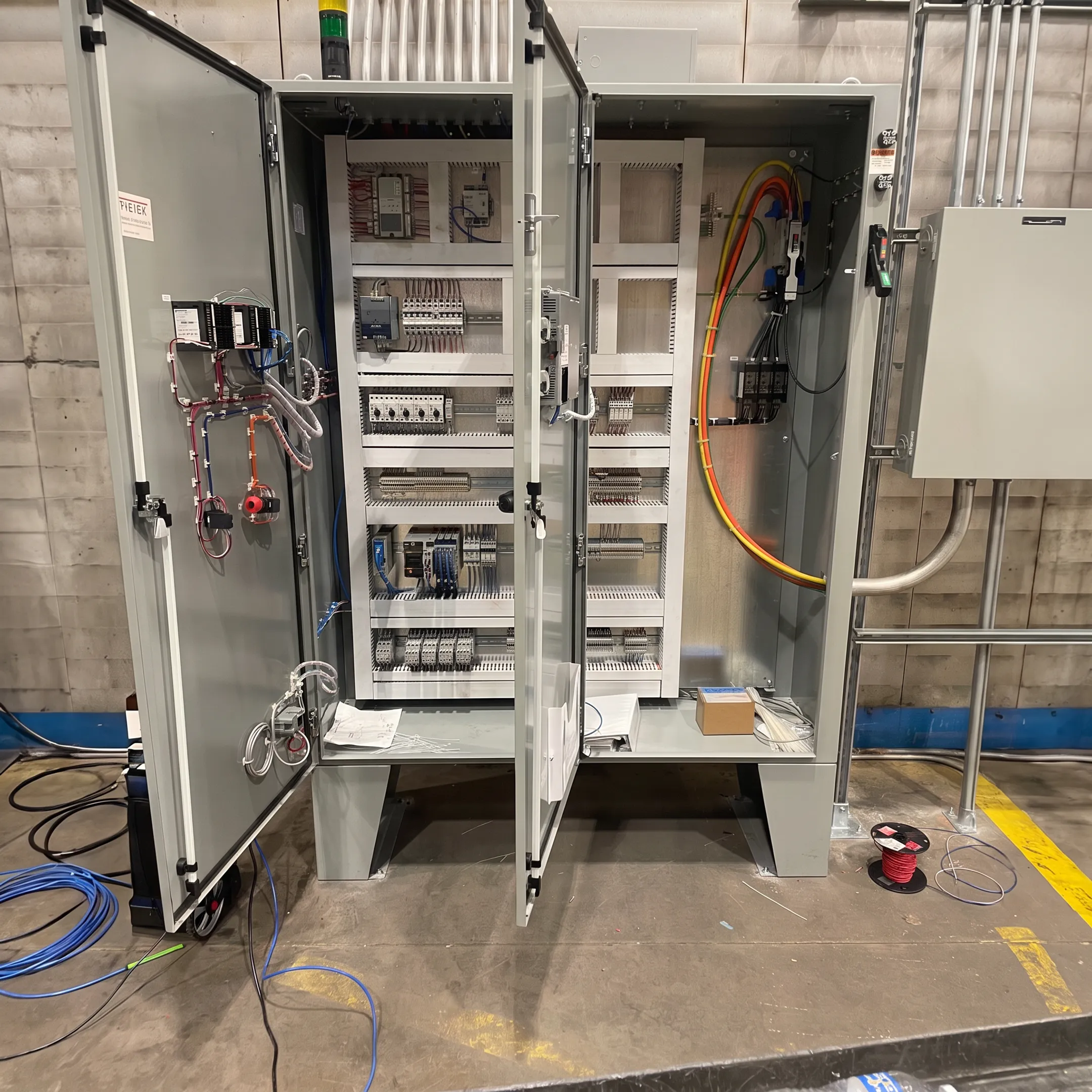Custom Instrumentation Panel Design & Build