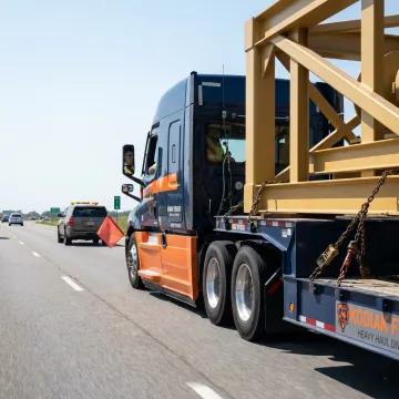 Heavy-haul truck transporting oversized freight