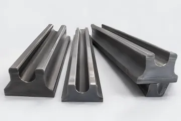 Toggle Seats