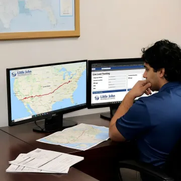 Dispatcher coordinating hot shot freight route