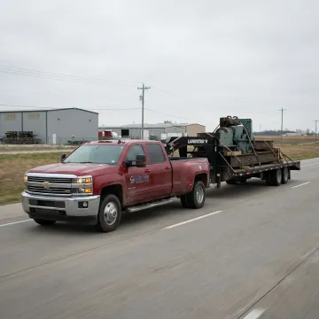 Hot Shot Truck Loads out of Missouri