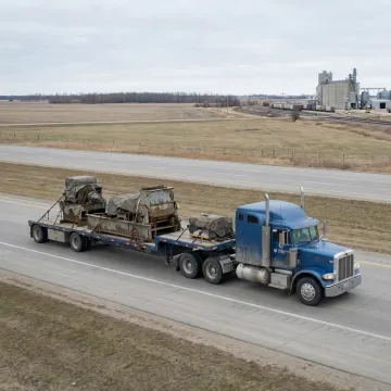 Flatbed Trucking Services, Winnipeg