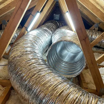 Clean air ducts inside a Florida home after professional duct cleaning service