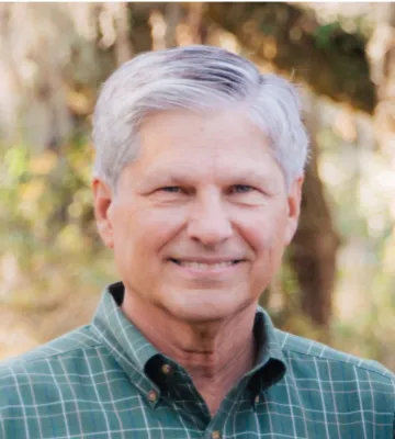 Portrait of Mark Elender, Partner at Magnified Consulting