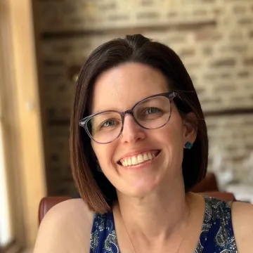 Portrait of Amanda Gurski, Partner at Magnified Consulting