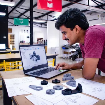Student learning CAD and 3D modelling