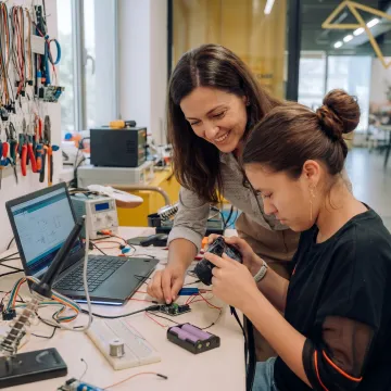 Student building an engineering portfolio project