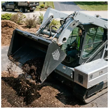 Landscaping & Grounds Maintenance
