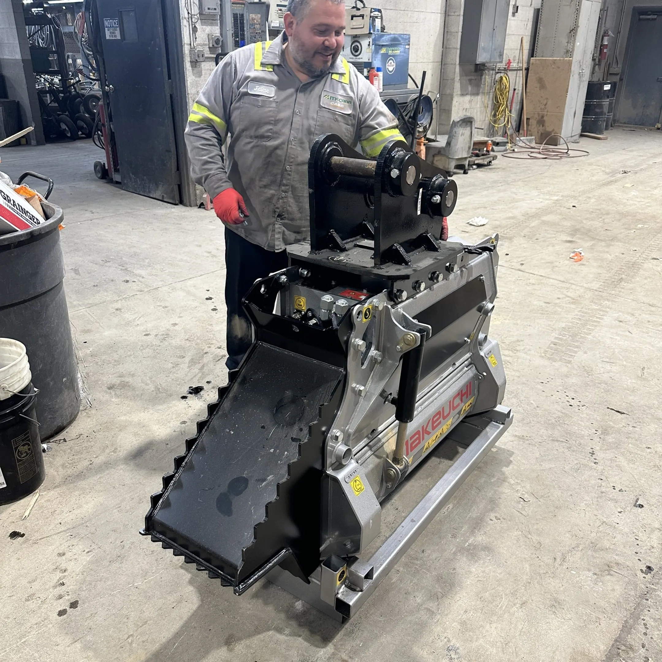Hydraulic Breaker Repair Services
