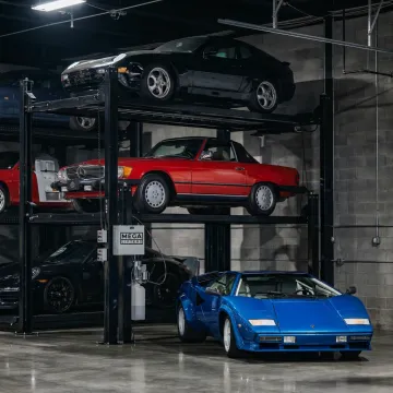 Custom vehicle storage lift system