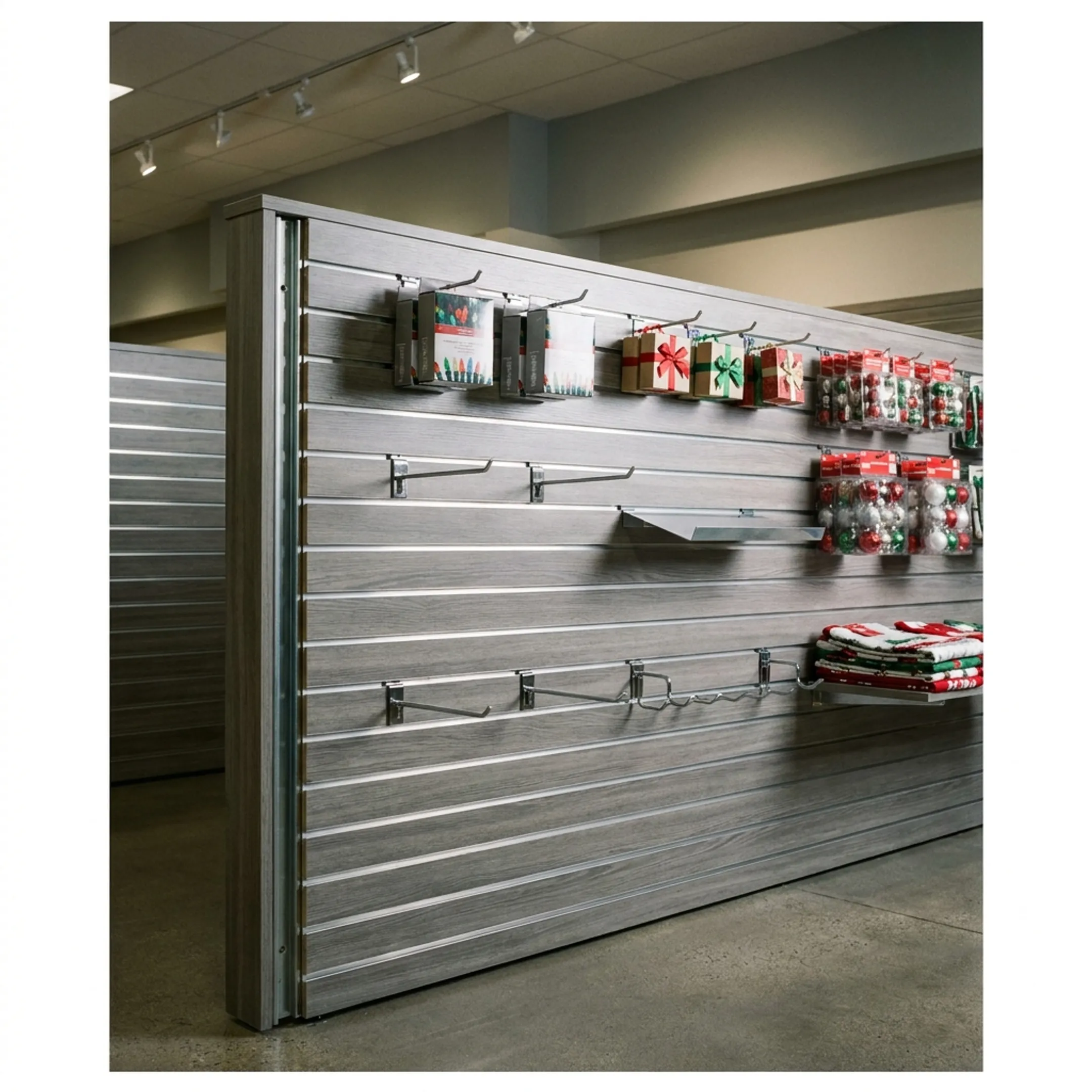 Seasonal Merchandise Retailers